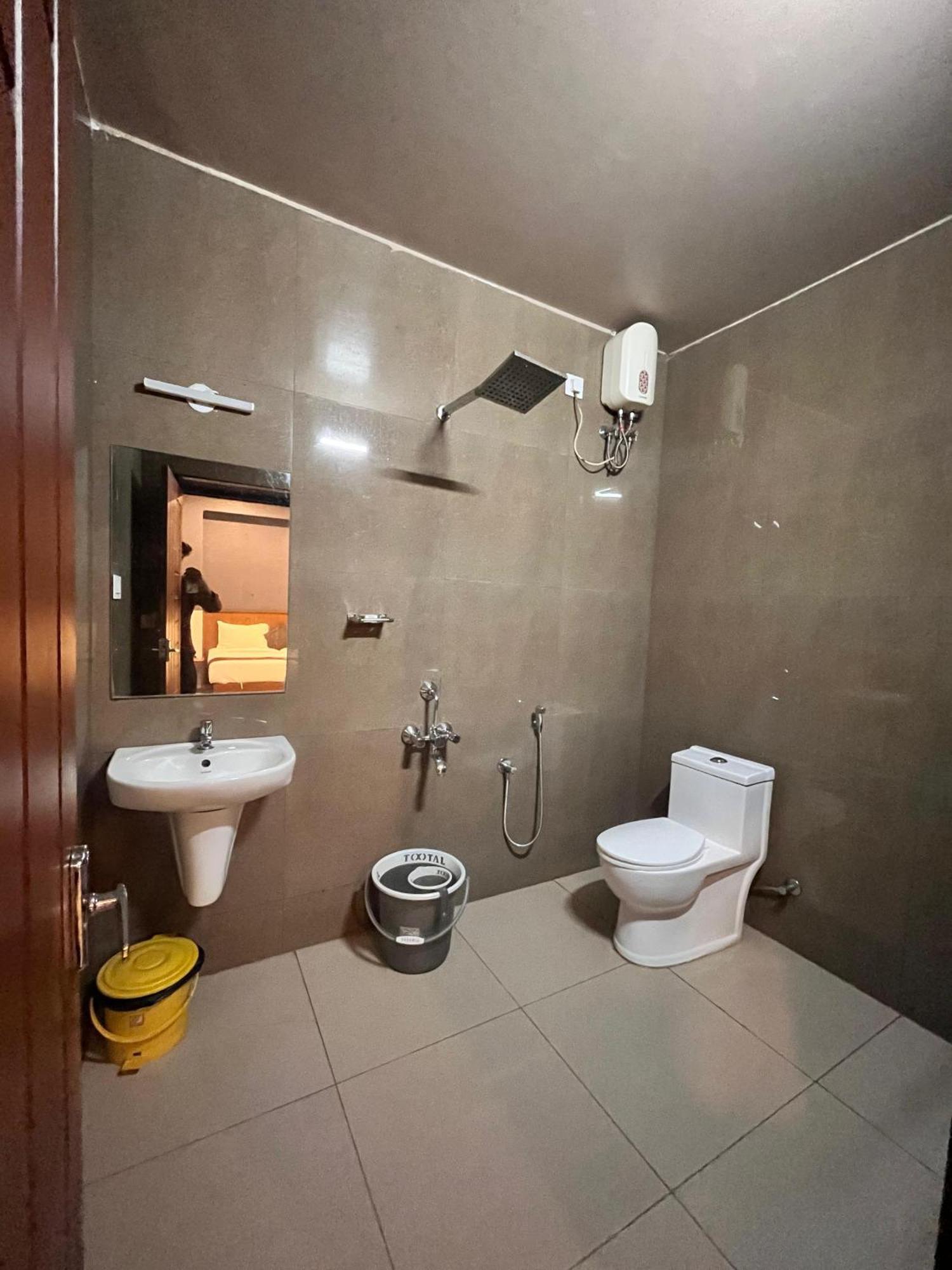 Abab Residency Ξενοδοχείο Kochi Εξωτερικό φωτογραφία